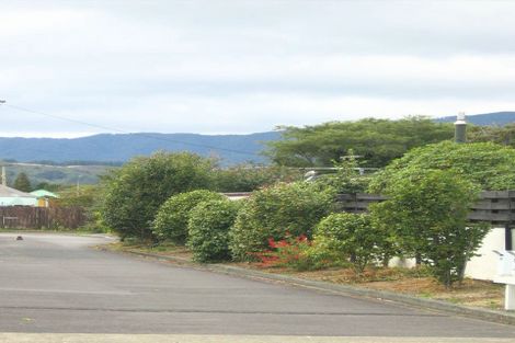 Photo of property in 70a Gibbons Street, Ebdentown, Upper Hutt, 5018