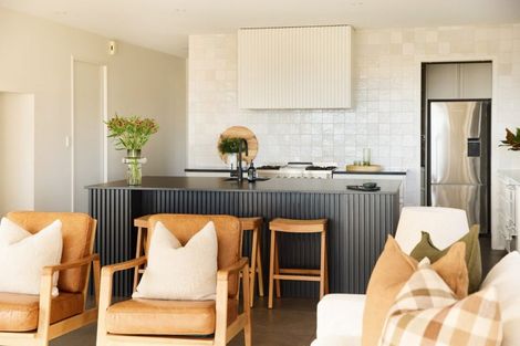 Photo of property in 151 Durham Drive, Havelock North, 4130