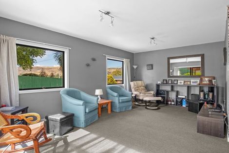 Photo of property in 5 Ednam Street, Roxburgh, 9500