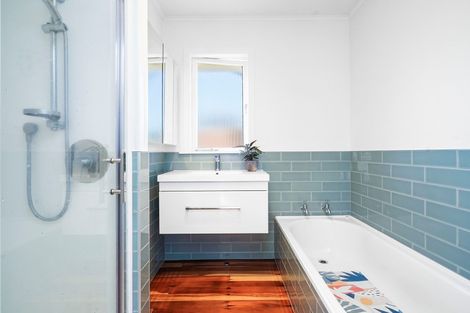 Photo of property in 34 English Street, St Andrews, Hamilton, 3200