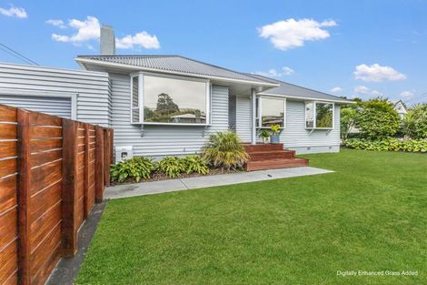 Photo of property in 26 Trafalgar Street, Westown, New Plymouth, 4310