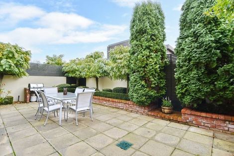 Photo of property in 3/104 Papanui Road, Merivale, Christchurch, 8014