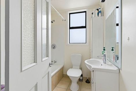 Photo of property in 28 Eskvale Street, Saint Kilda, Dunedin, 9012