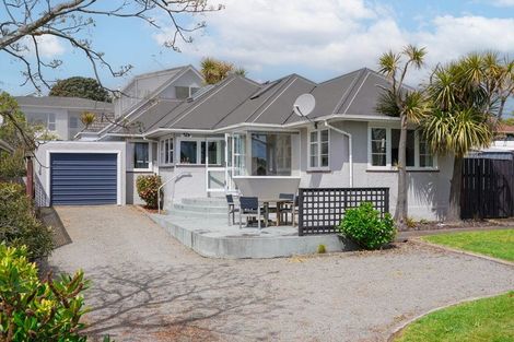 Photo of property in 174 Matai Road, Raumati Beach, Paraparaumu, 5032