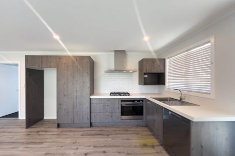 Photo of property in 1/20 Alanbrooke Place, Beerescourt, Hamilton, 3200