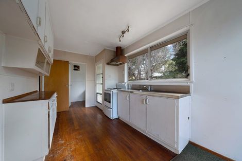 Photo of property in 13 Halcombe Place, Green Bay, Auckland, 0604