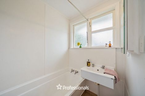 Photo of property in 54 Bird Grove, Stokes Valley, Lower Hutt, 5019