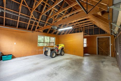 Photo of property in 962 State Highway 1 South, Manakau, Levin, 5573