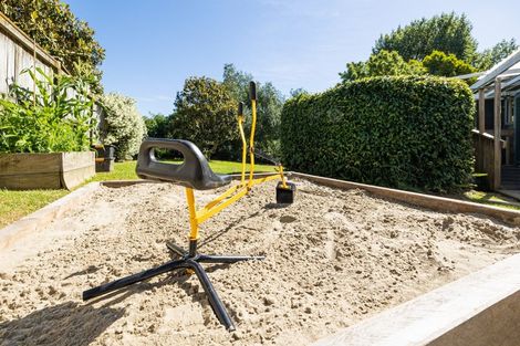 Photo of property in 11 Murray Way, Waimauku, 0812