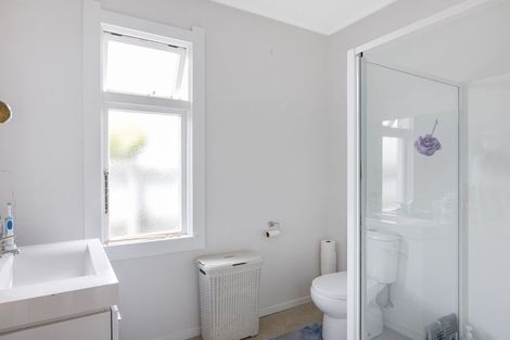 Photo of property in 149 Romilly Street, Westport, 7825