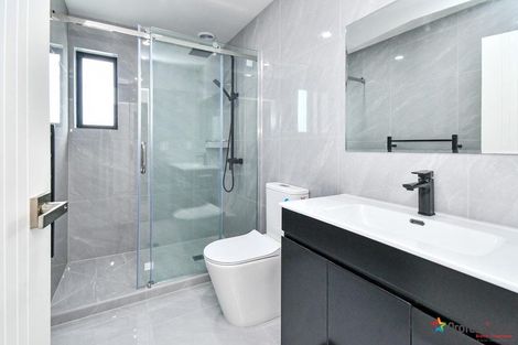 Photo of property in 4a Romney Place, Manurewa, Auckland, 2102