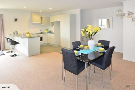 Photo of property in 86a Luckens Road, West Harbour, Auckland, 0618