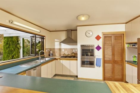 Photo of property in 132 Taupaki Road, Taupaki, Henderson, 0782