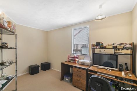 Photo of property in 29 Athena Drive, Totara Vale, Auckland, 0629