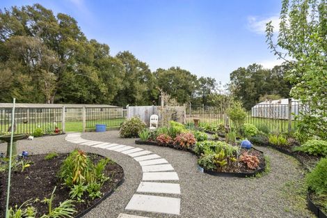 Photo of property in 120 East Mangahuia Road, Rangiwahia, Kimbolton, 4774