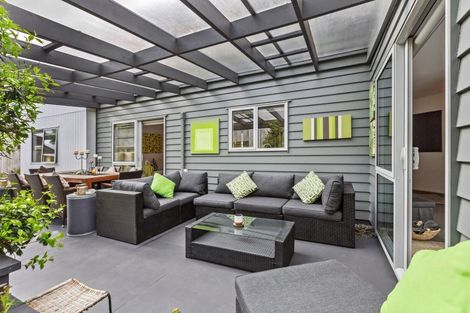 Photo of property in 6 Puka Place, Raglan, 3225