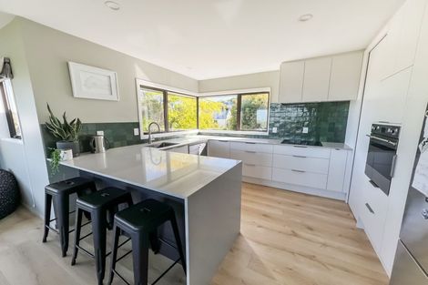 Photo of property in 148 Dyers Pass Road, Cashmere, Christchurch, 8022