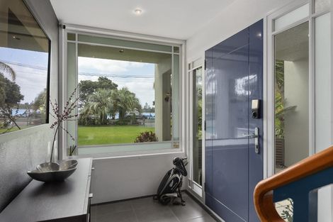 Photo of property in 14 Lansdowne Street, Bayswater, Auckland, 0622
