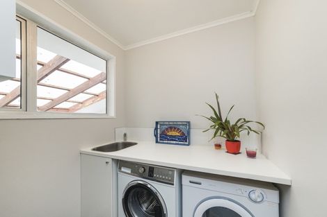 Photo of property in 24 Tingey Avenue, Feilding, 4702