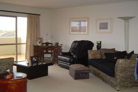 Photo of property in Santa Rosa, 25/340 Gulf Harbour Drive, Gulf Harbour, Whangaparaoa, 0930