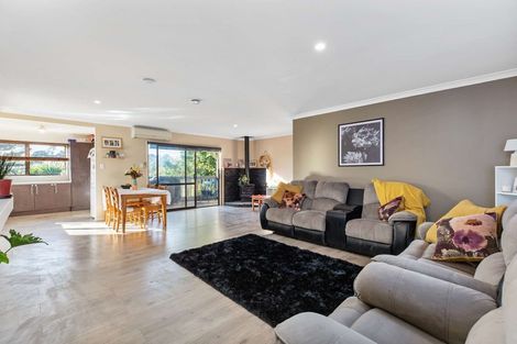 Photo of property in 161 Don Buck Road, Massey, Auckland, 0614