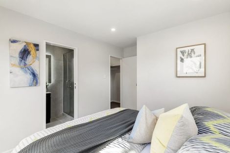 Photo of property in 2/1 Egremont Street, Belmont, Auckland, 0622