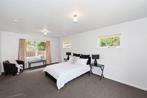 Photo of property in 34 Daniels Road, Redwood, Christchurch, 8051