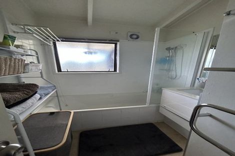 Photo of property in 3a Universal Drive, Henderson, Auckland, 0610