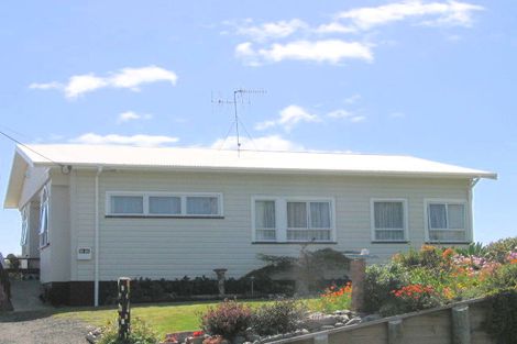 Photo of property in 213 Seaforth Road, Waihi Beach, 3611