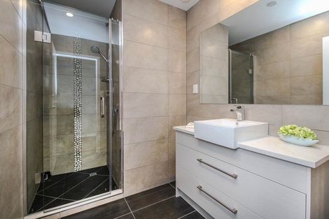 Photo of property in 42 Regent Street, Devonport, Auckland, 0624