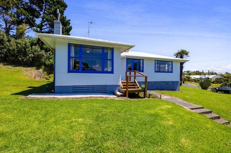 Photo of property in 15 Norfolk Street, Patea, 4520