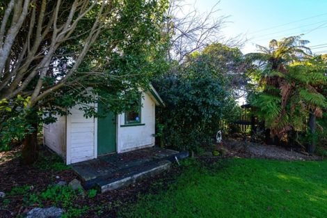 Photo of property in 4 Roosevelt Road, Western Heights, Rotorua, 3015