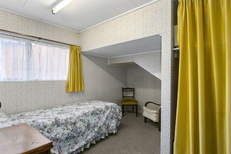 Photo of property in 255 Helensburgh Road, Helensburgh, Dunedin, 9010