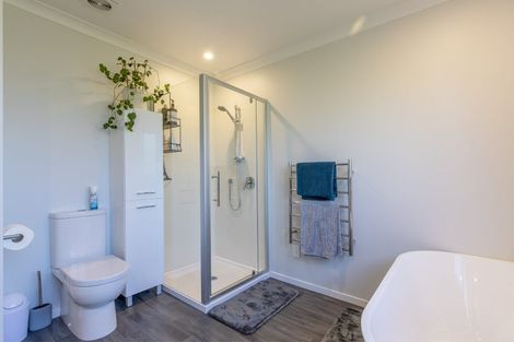 Photo of property in 81 Kyle Road, Waipukurau, 4281