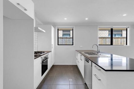 Photo of property in 31 Waruhia Crescent, Rototuna North, Hamilton, 3210