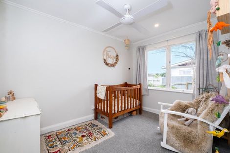 Photo of property in 1 Ripon Place, Tamatea, Napier, 4112