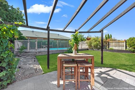Photo of property in 28 Arataki Road, Havelock North, 4130