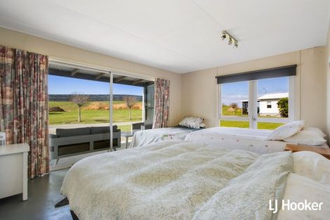 Photo of property in 28 Sandleigh Drive, Athenree, Katikati, 3177