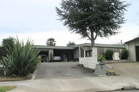 Photo of property in 5 Ridley Place, Taradale, Napier, 4112