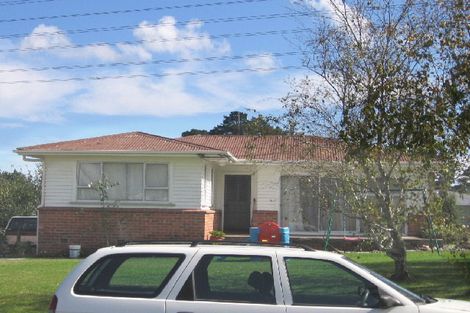 Photo of property in 27 Laureston Avenue, Papatoetoe, Auckland, 2025
