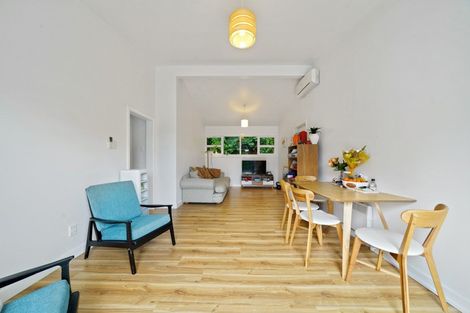 Photo of property in 143 Seatoun Heights Road, Miramar, Wellington, 6022