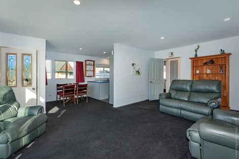 Photo of property in Rivertown Villas, 150 Williams Street, Kaiapoi, 7630
