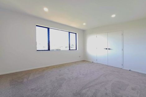 Photo of property in 345 East Coast Road, Mairangi Bay, Auckland, 0630