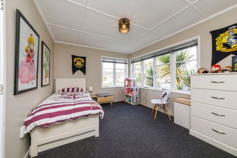 Photo of property in 15 Tyndall Street, Palmerston North, 4414