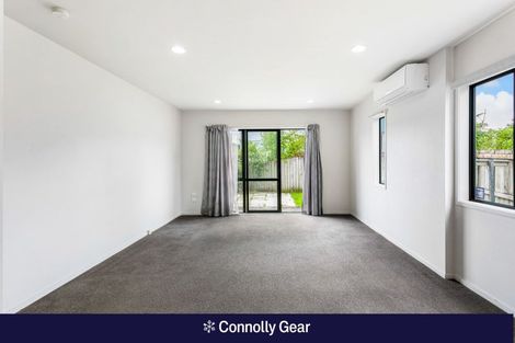 Photo of property in 2626/10 John Jennings Drive, Oteha, Auckland, 0632