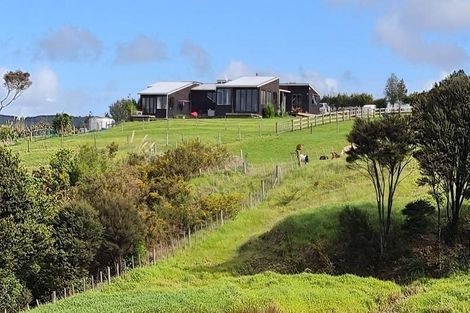 Photo of property in 323 Brooks Road, Waipu, 0582