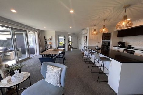 Photo of property in 7 Sarah Street, Marshland, Christchurch, 8083