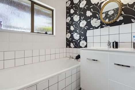 Photo of property in 5 Cory Wright Drive, Tairua, 3508