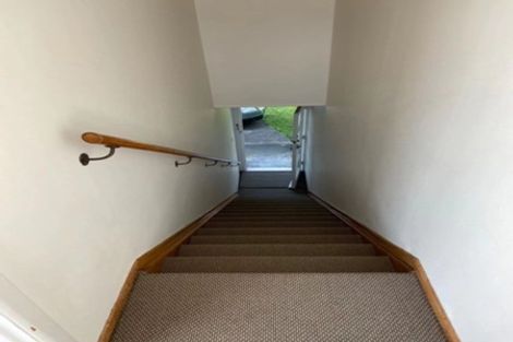 Photo of property in 8-10 Roslyn Road, Mount Wellington, Auckland, 1060