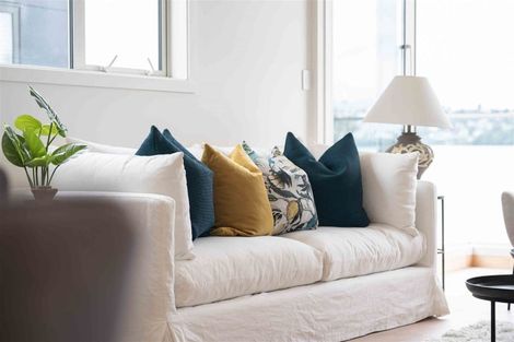 Photo of property in 2 Craigs Way, Hobsonville, Auckland, 0616